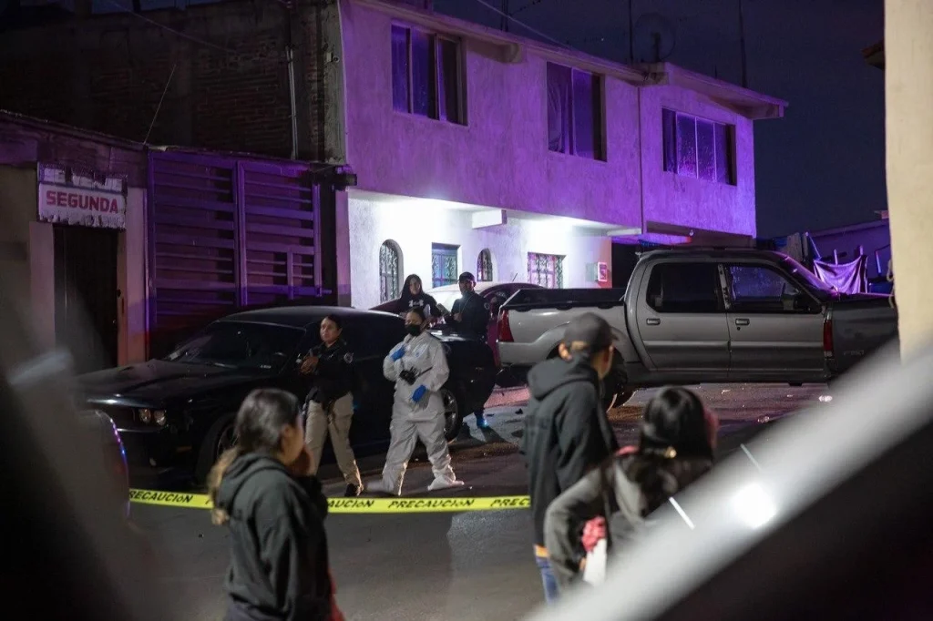 Ataque armado Tijuana deja un muerto y un lesionado tras choque múltiple