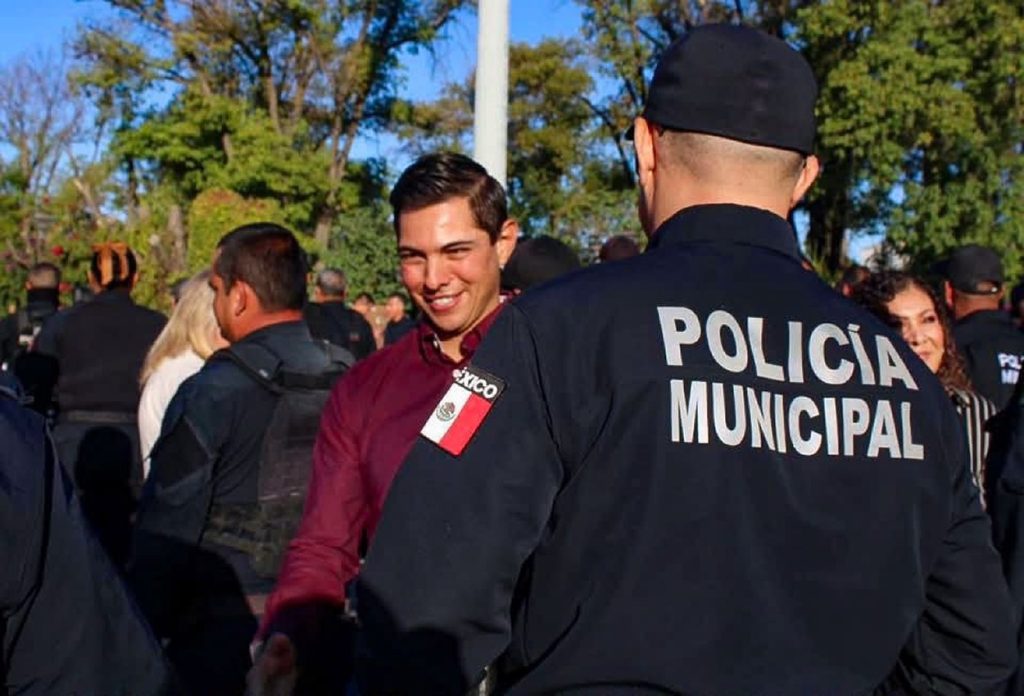 Detienen a dos policías de Tecate por presuntos nexos con el CJNG; investigan a tres agentes más