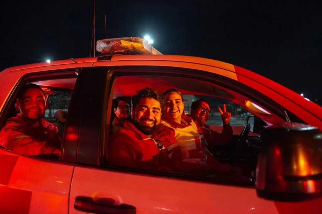 Ambulancias en caravana