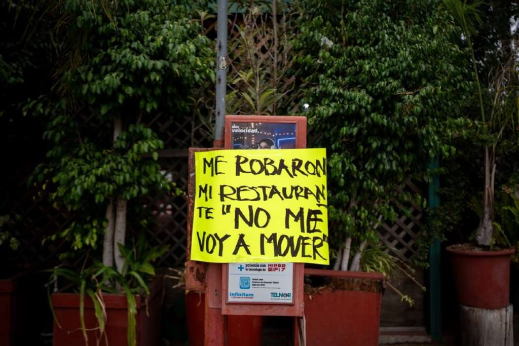 Acusan despojo de la casa del mole en Tijuana