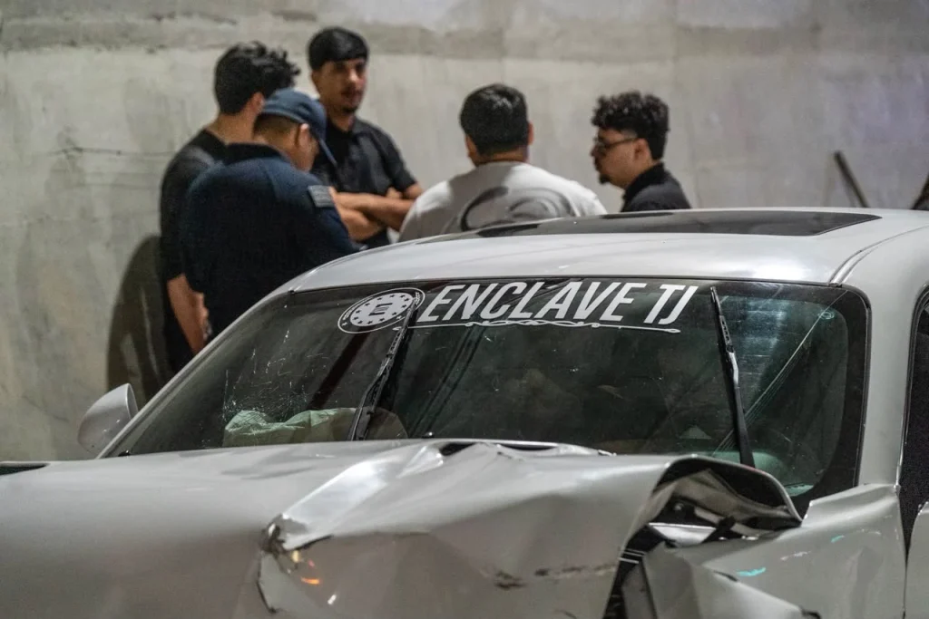 Choque múltiple en el Viaducto Elevado de Tijuana provoca caos vial y deja un lesionado