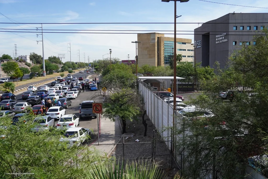Conductores de plataformas exigen justicia por homicidio de Flaviano López en Mexicali; piden botones de pánico