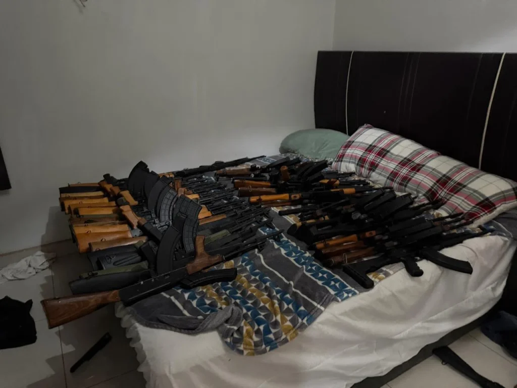 Decomisan armas largas y 274 mil cartuchos en San Luis Río Colorado