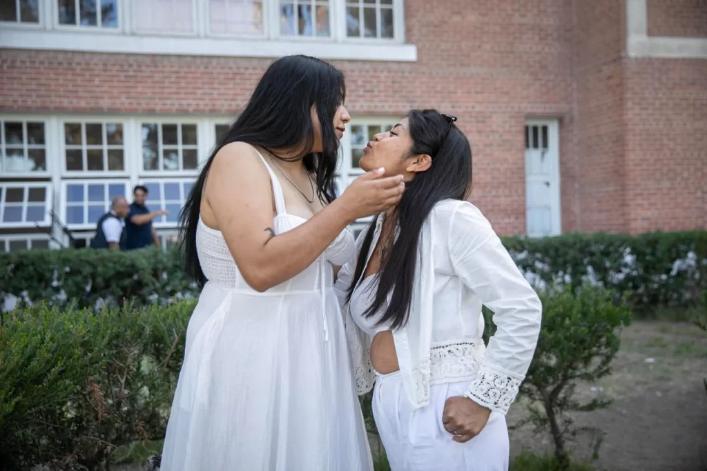31 parejas formalizan su unión en Matrimonios Igualitarios LGBTTTIQANB+ 2026 en Tijuana