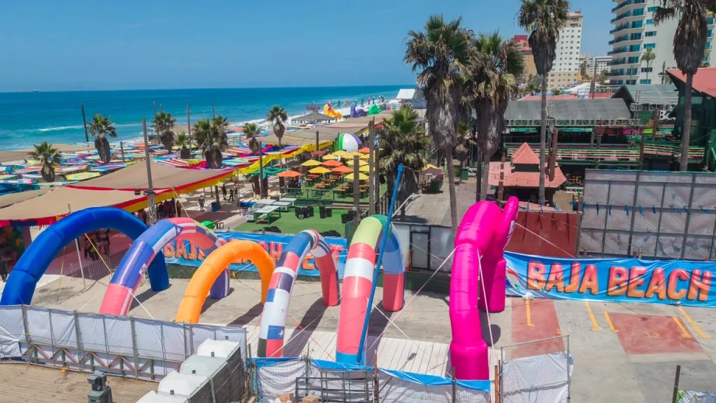 Arranca el Baja Beach Fest 2026 en Playas de Rosarito con miles de asistentes