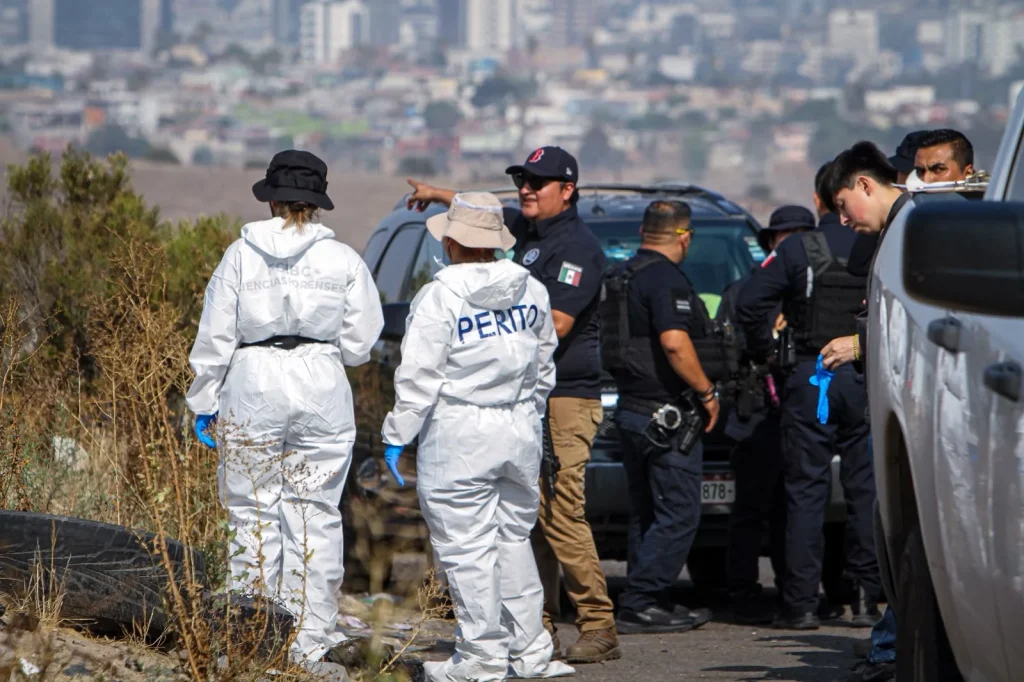 Localizan a hombre sin vida en la zona del Cerro Colorado en Tijuana