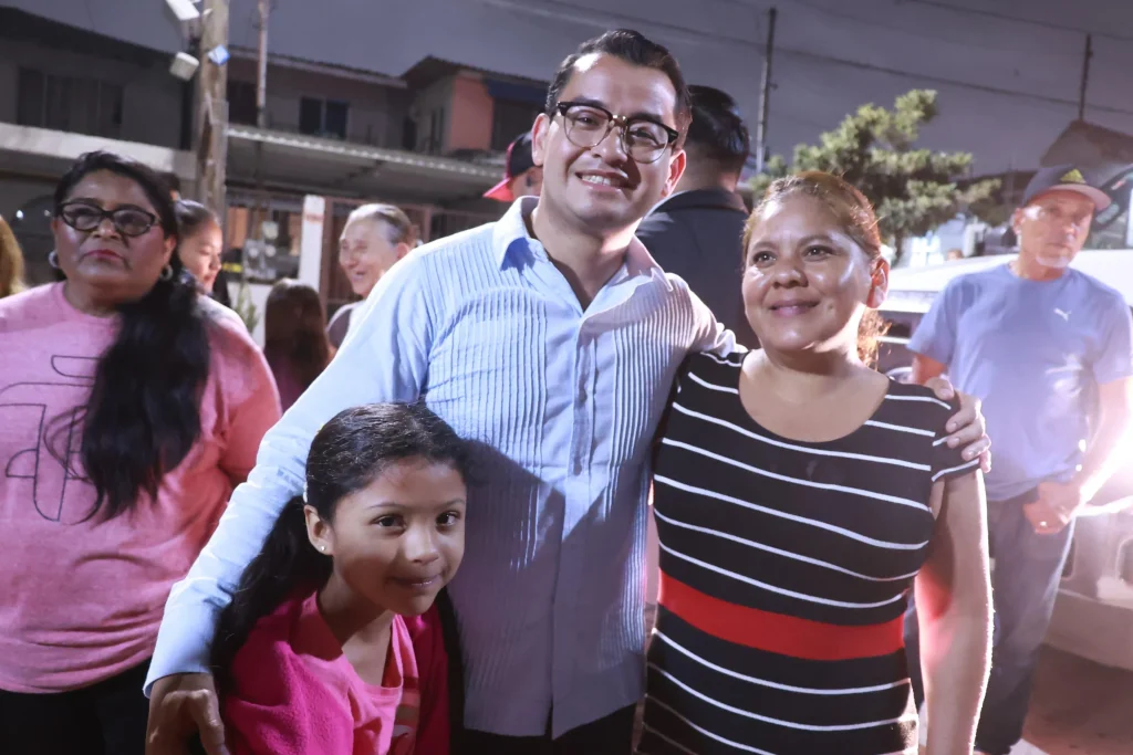 Refuerzan iluminación y seguridad en la colonia Mariano Matamoros de Tijuana con nuevo Sendero Seguro