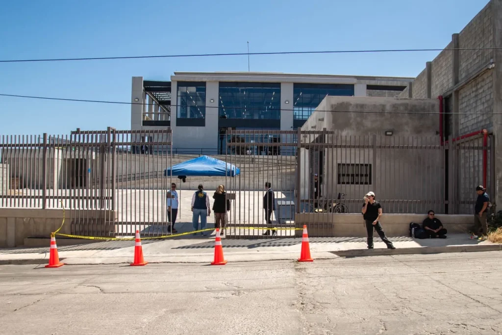 Baja asistencia marca el primer turno del examen presencial de control de la UNAM en Tijuana