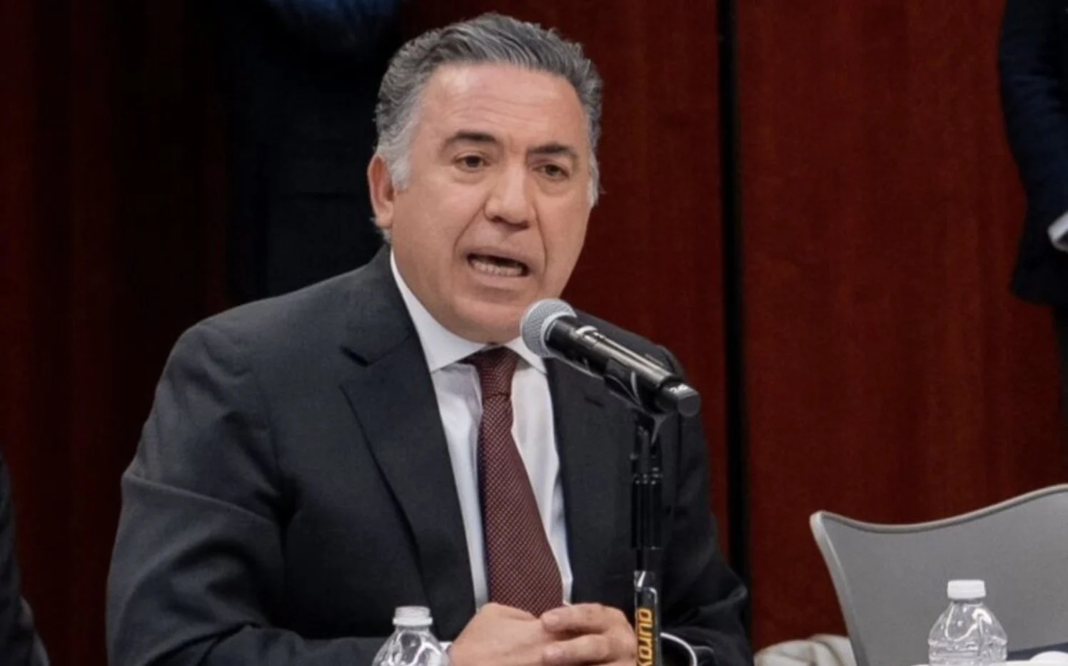 Enrique Inzunza confirma regreso presencial al Senado tras 113 días de ausencia