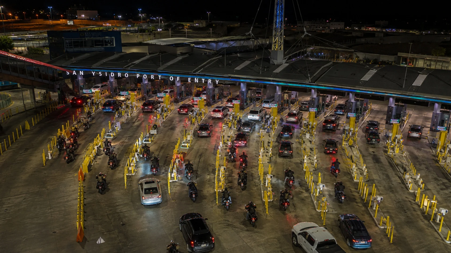 Garita de San Ysidro tendrá acceso exclusivo para motocicletas