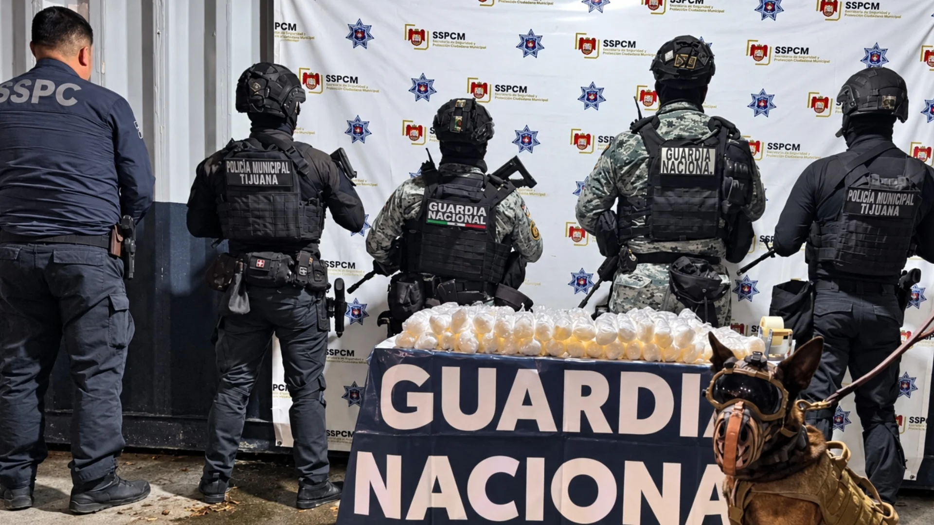 Aseguran más de 27 kilos de cristal en operativo coordinado