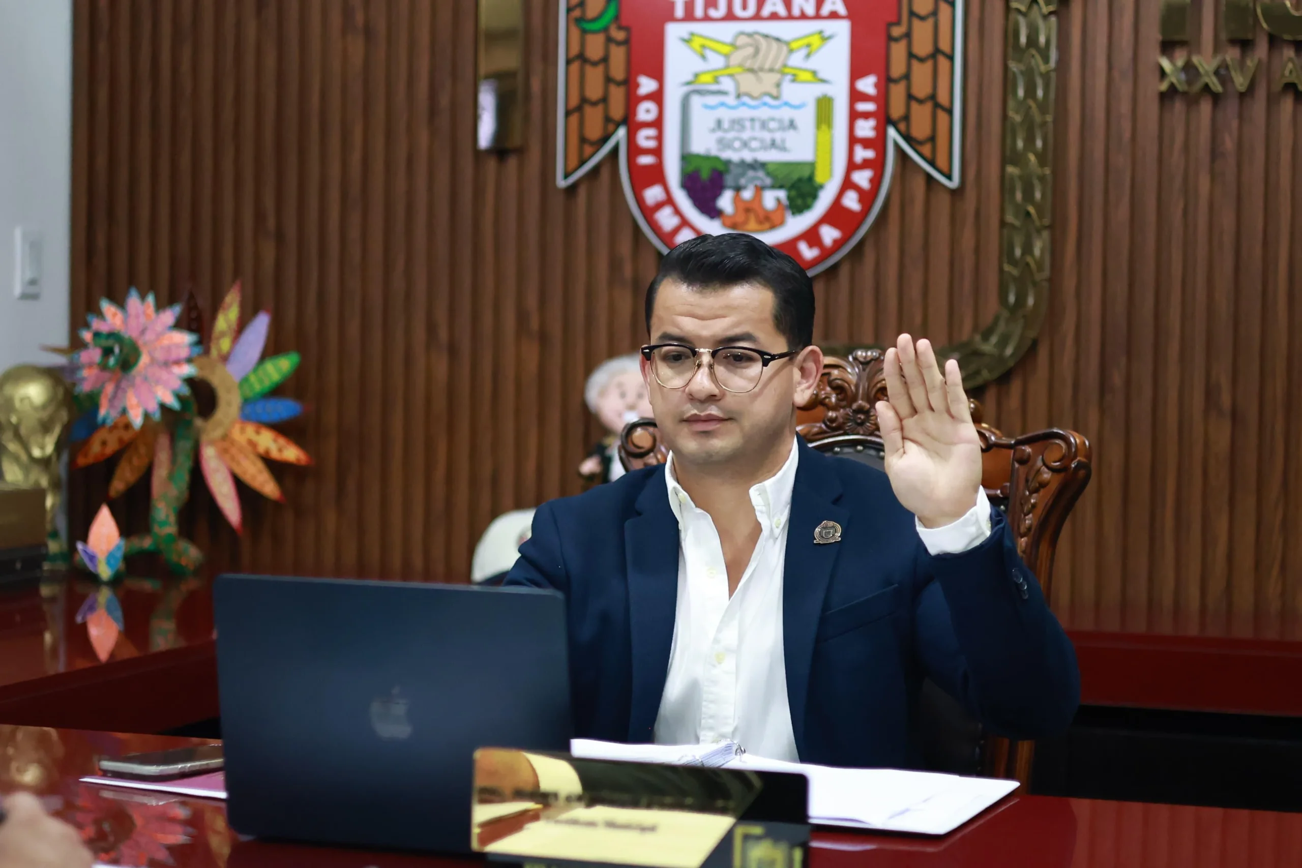 Cabildo de Tijuana aprueba convenio del SITT para concretar su transferencia al IMOS