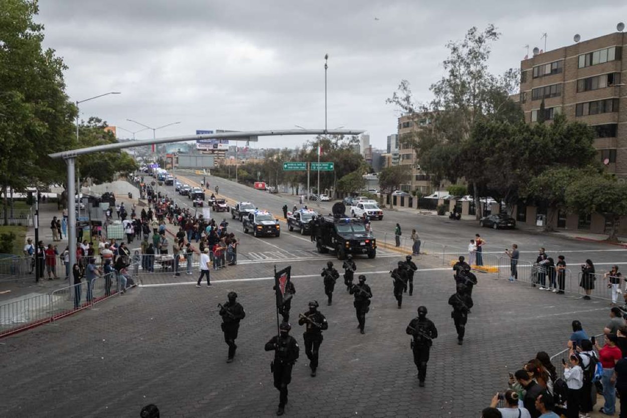 Tijuana conmemora el 216 Aniversario de la Independencia con desfile cívico-militar