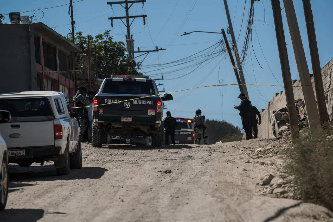 Dos hombres resultan heridos tras ataque armado