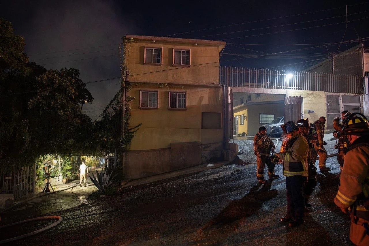 Dos personas fallecen tras incendio de vivienda