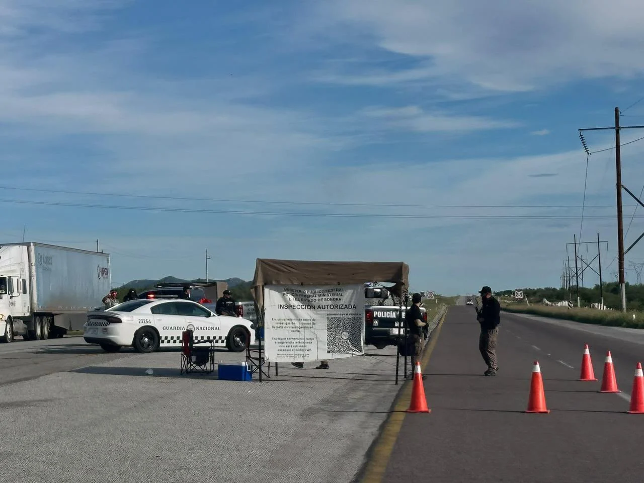 Operativo en Carretera Federal 15: vigilan tramos de Sonora ante reportes de retenes ilegales
