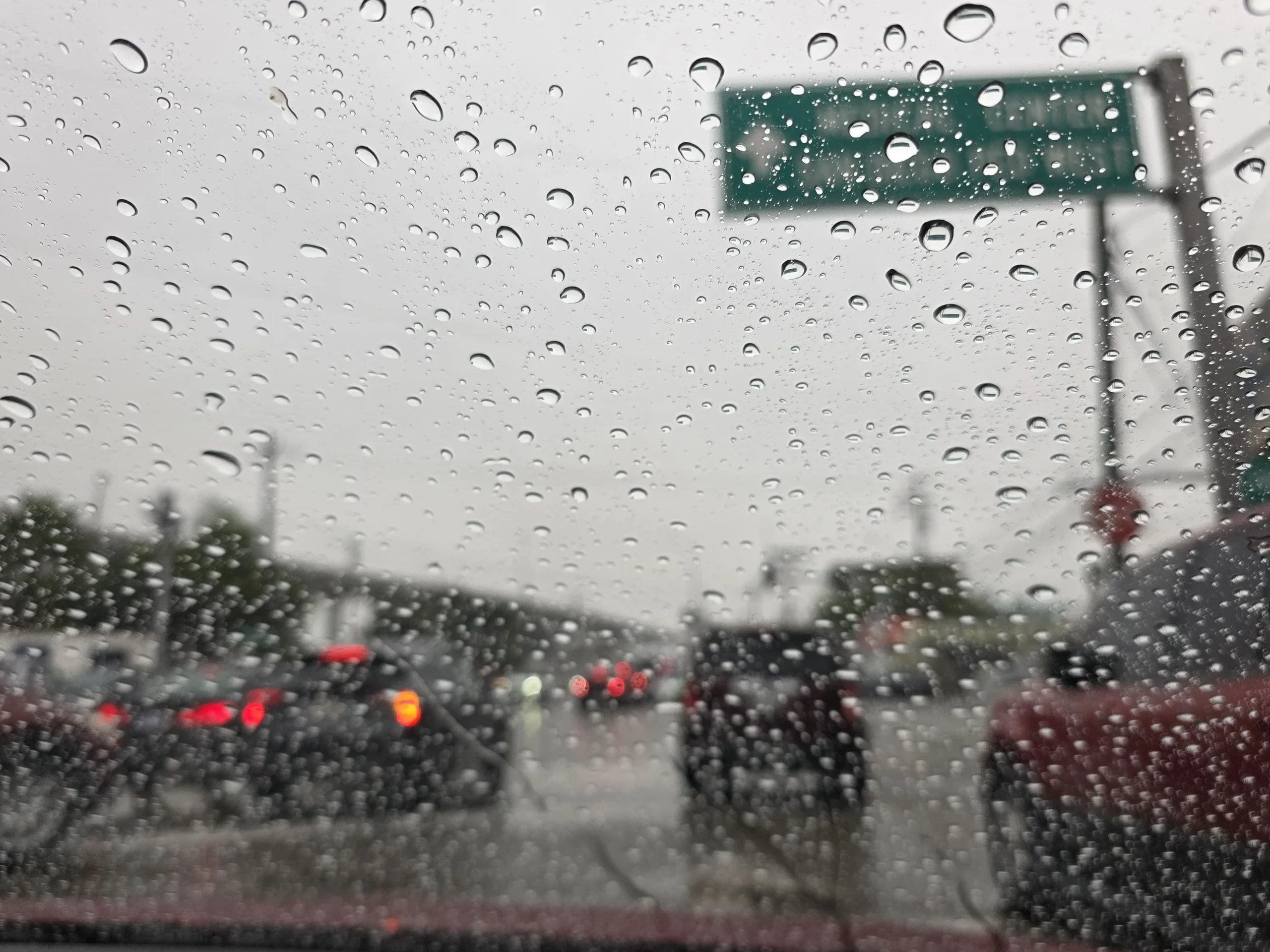 Alerta vial en Tijuana: SSPCM llama a extremar precauciones ante remanentes de la tormenta Rachel