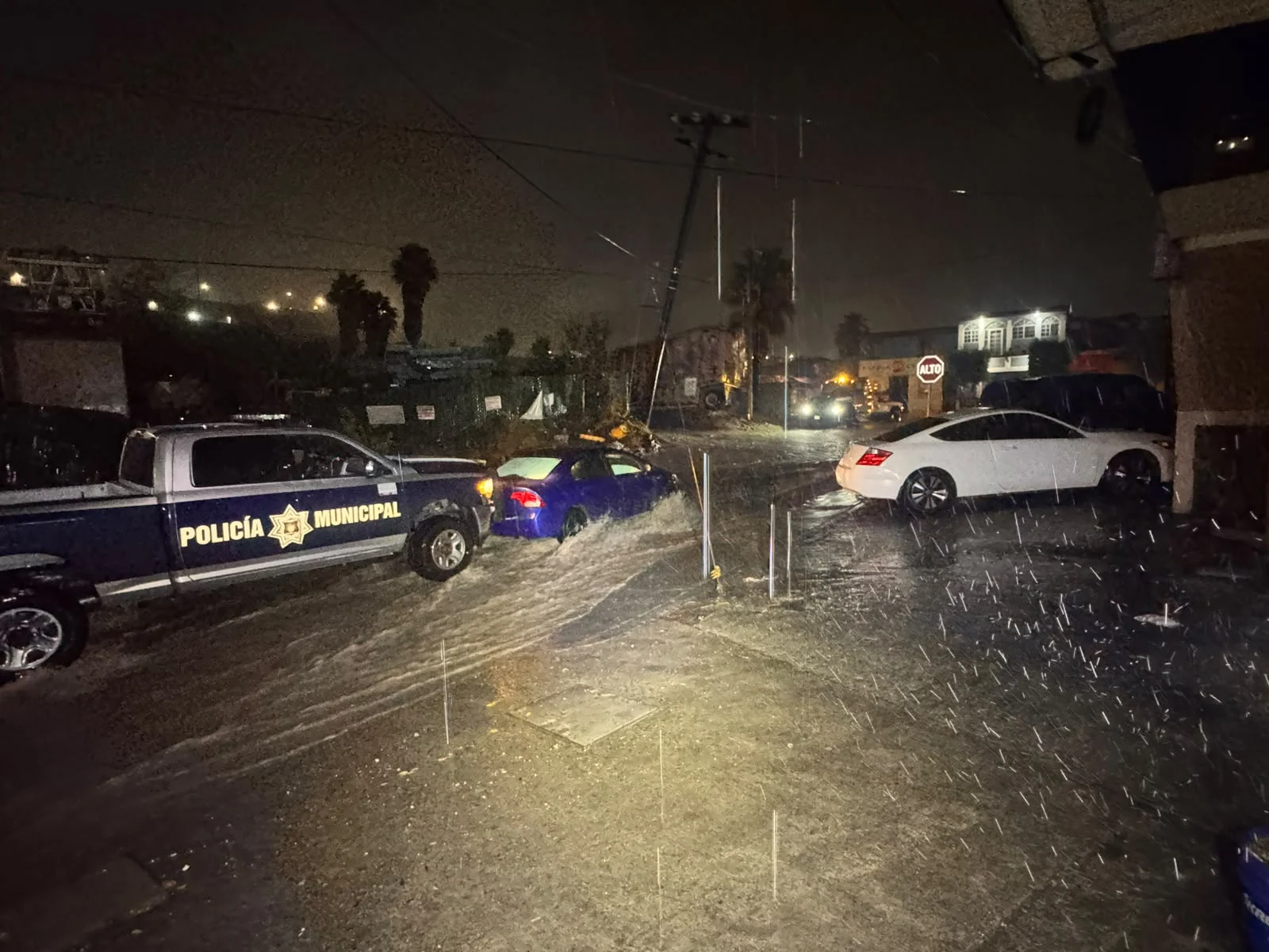 Lluvias de la tormenta tropical “Rachel” dejan 64 emergencias atendidas en Tijuana; reportan saldo blanco