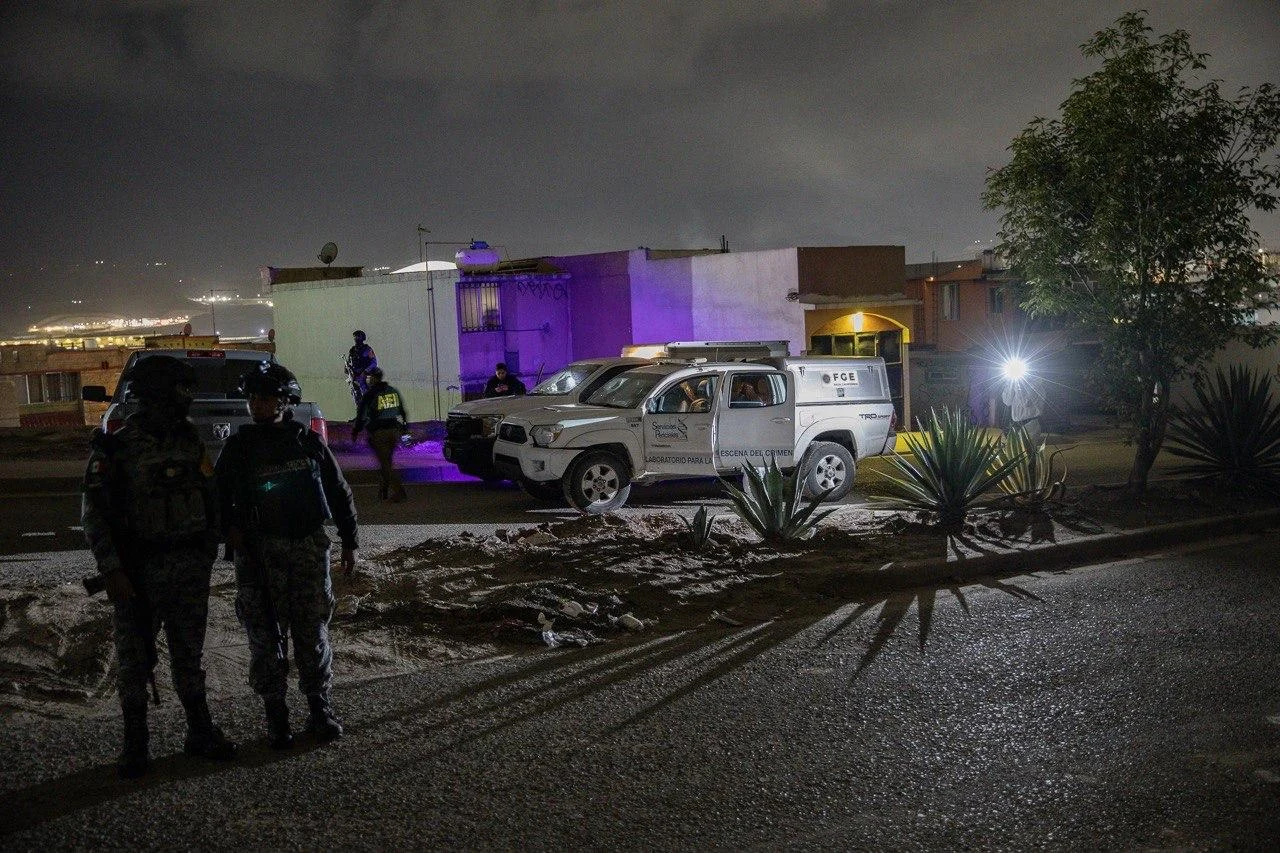 Localizan a hombre sin vida en la colonia Cañadas del Florido
