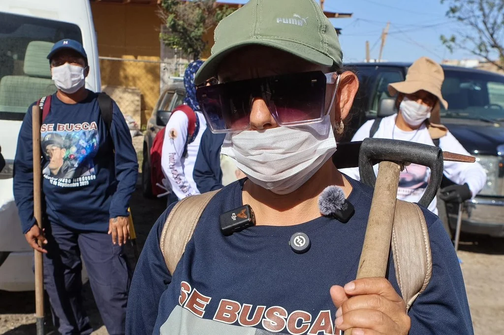 Colectivo localiza cuatro cuerpos en fosa y denuncia rezago pericial de la FGE