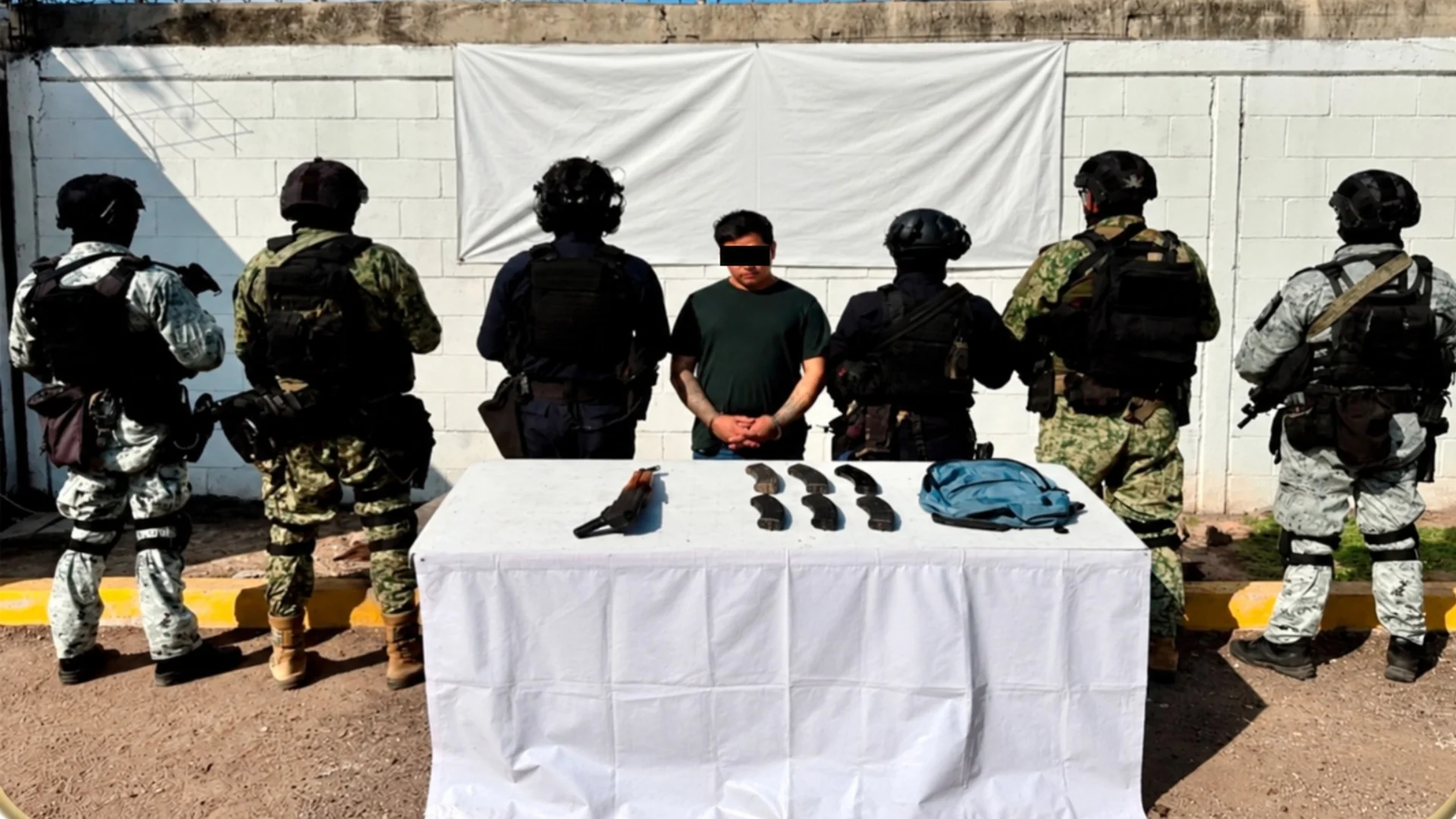 Capturan en Sinaloa a cinco presuntos integrantes de Los Chapitos vinculados a desaparición de mineros