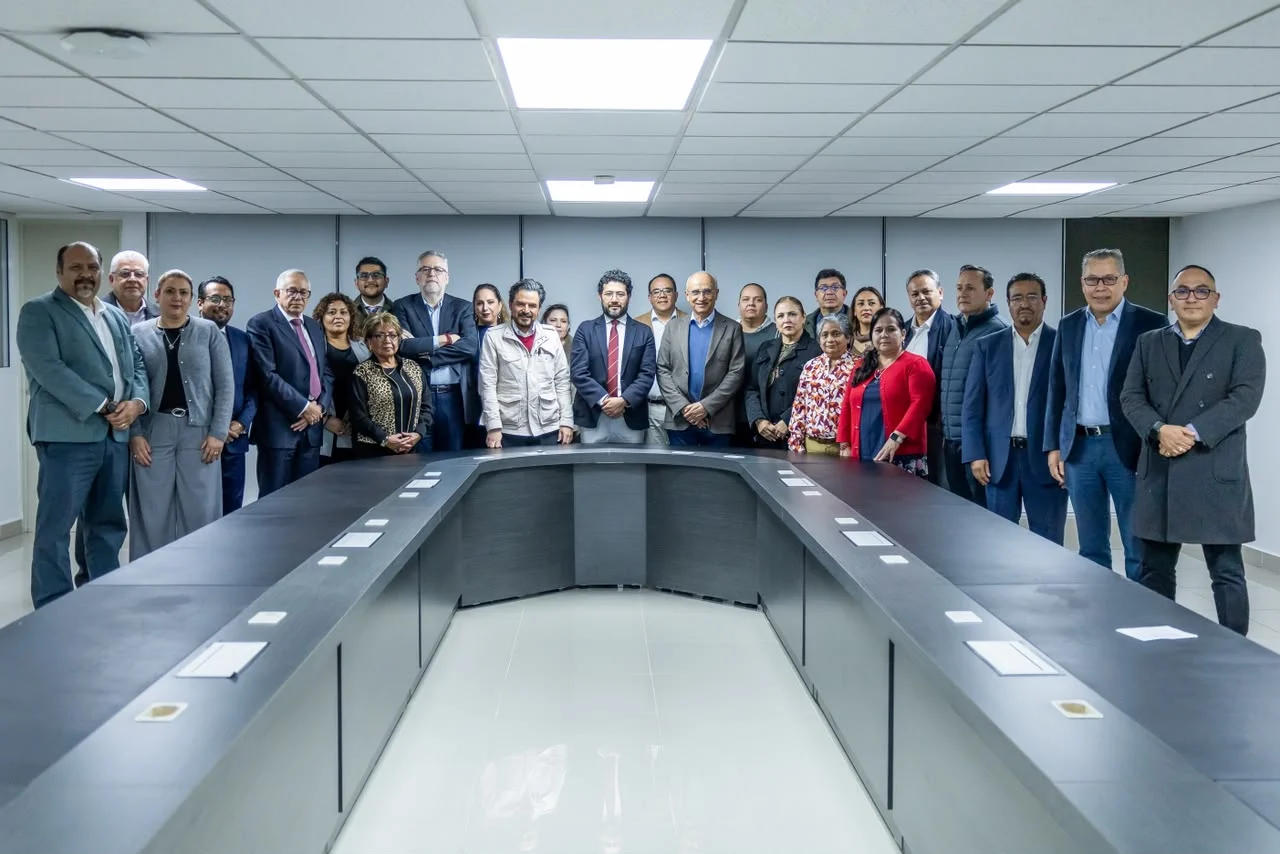 IMSS aprueba aumento salarial del 8% e implementa cirugías en fin de semana y recetas de 30 días