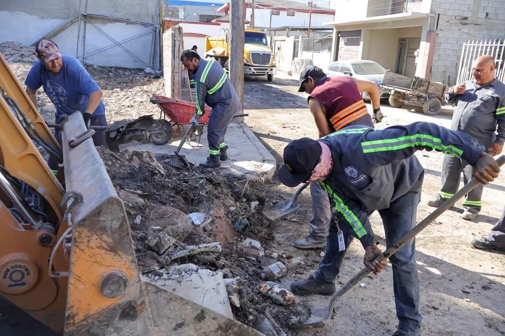 Refuerzan desazolve y limpieza pluvial en Tijuana ante pronóstico de chubascos