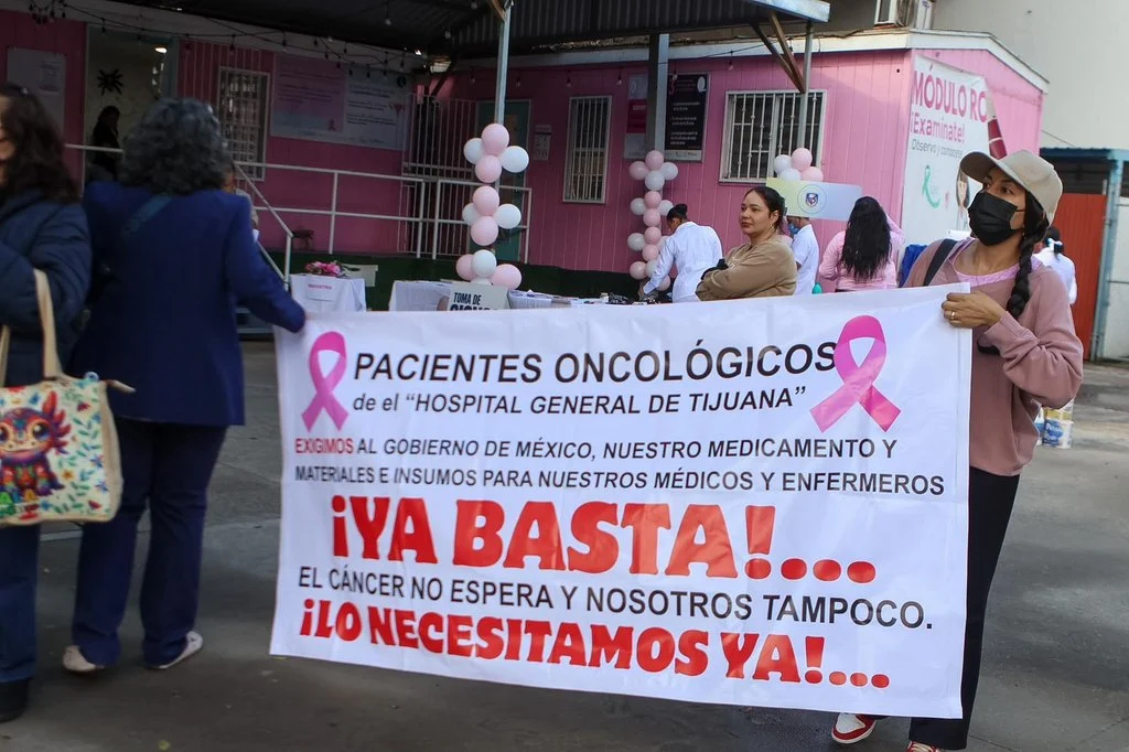 Pacientes con cáncer protestan por falta de medicamentos y equipo en el HGT