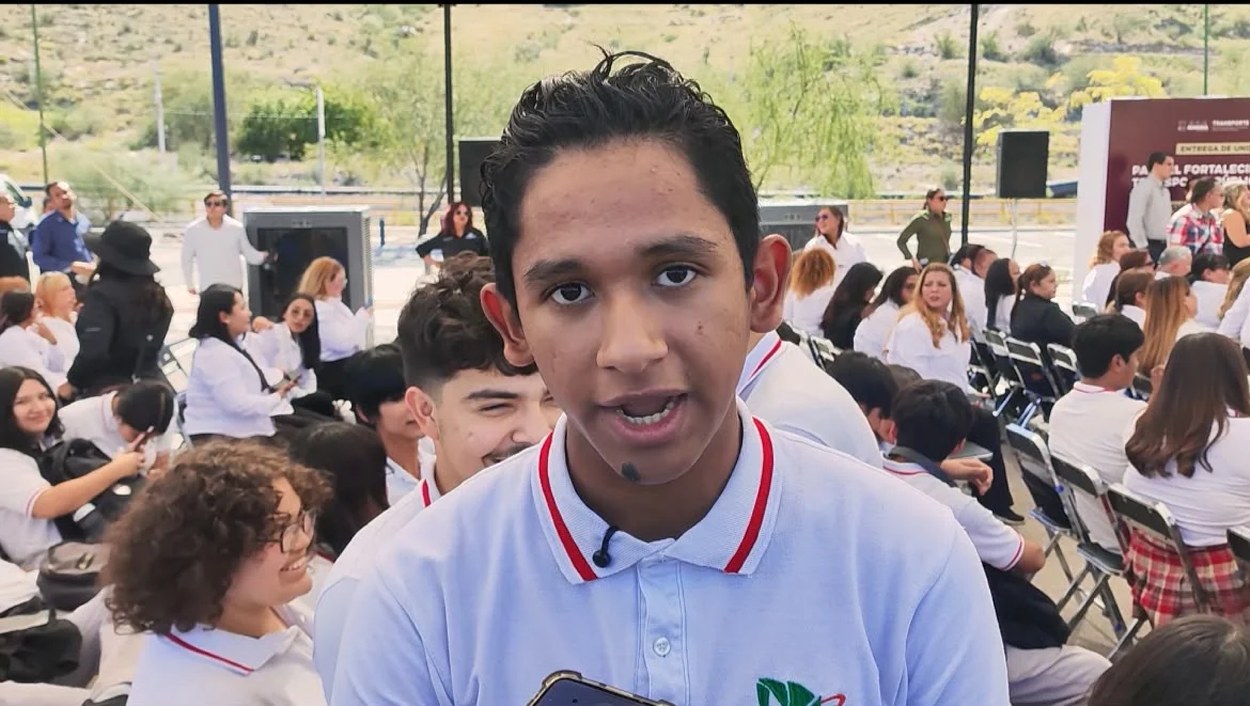 Estudiantes de Cecyte La Manga reconocen mejora en transporte público de Hermosillo