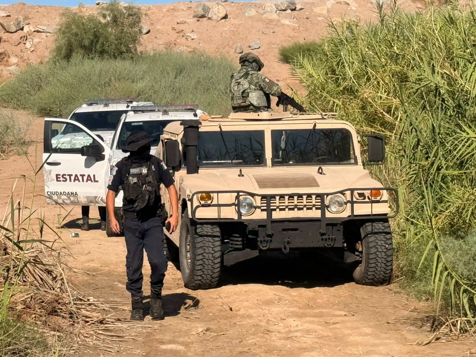 Atropellan a agente estatal durante persecución en Tecate