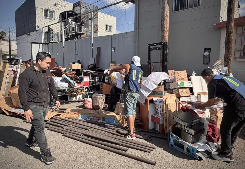 Desalojan oficinas de Casa Morena en Tijuana por presunto adeudo de rentas
