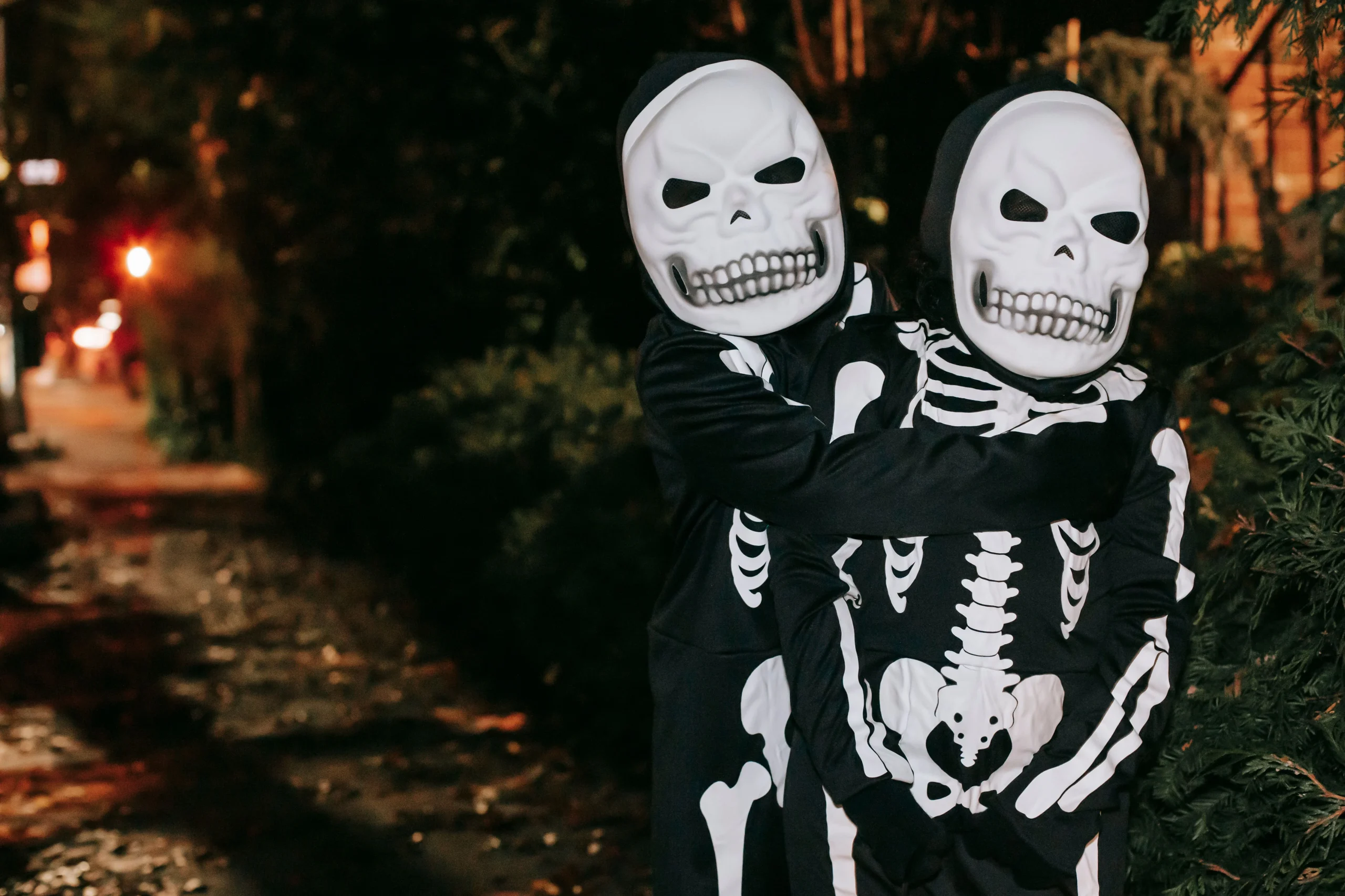 SSPCM emite medidas de seguridad para repartidores de aplicación durante la noche de Halloween