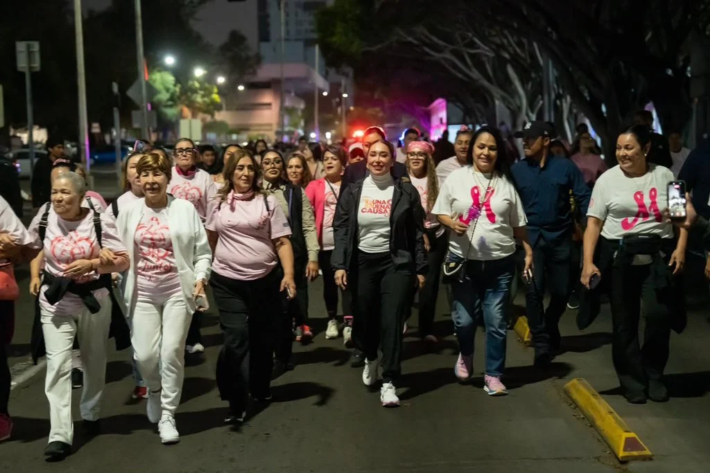 Realizan la primera Caminata y Rodada Rosa en Tijuana